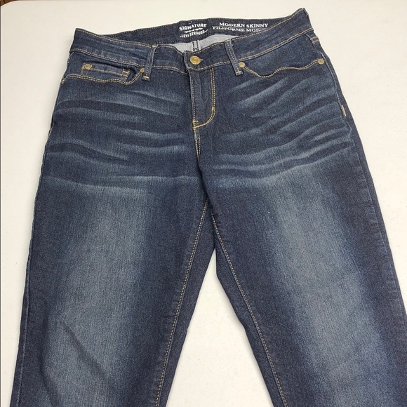 LIKE NEW LEVI SIGNATURE MODERN SKINNY JEANS 6/28x30 ⭐️ - Picture 9 of 16